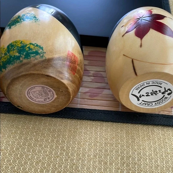 Handcrafted Wooden Kokeshi Dolls Set - The four seasons with stand. - Picture 11 of 16